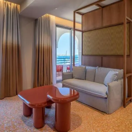 Canopy By Hilton 4* Канни