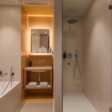 Radisson Blu 1835 Hotel,